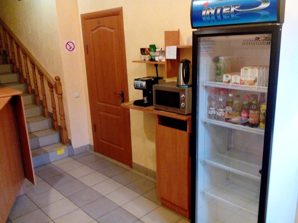 Hostel On Flotska Ivano-Frankivs'k Exterior photo